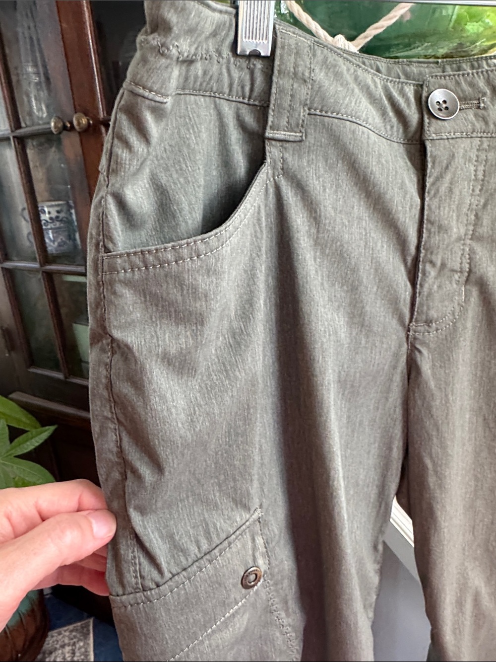 Eddie Bauer Olive Utility Cargo Pants with Multiple Pockets